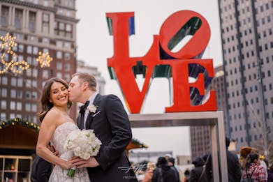 Robertson's Flowers & Events is the premier wedding florist for Philadelphia